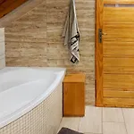 3 Bedroom Cozy Home In Drawsko Pomorskie درافسكوبومورسكي