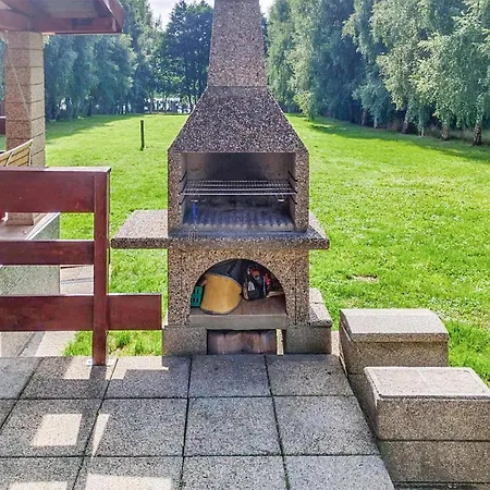 3 Bedroom Cozy Home In Drawsko Pomorskie *